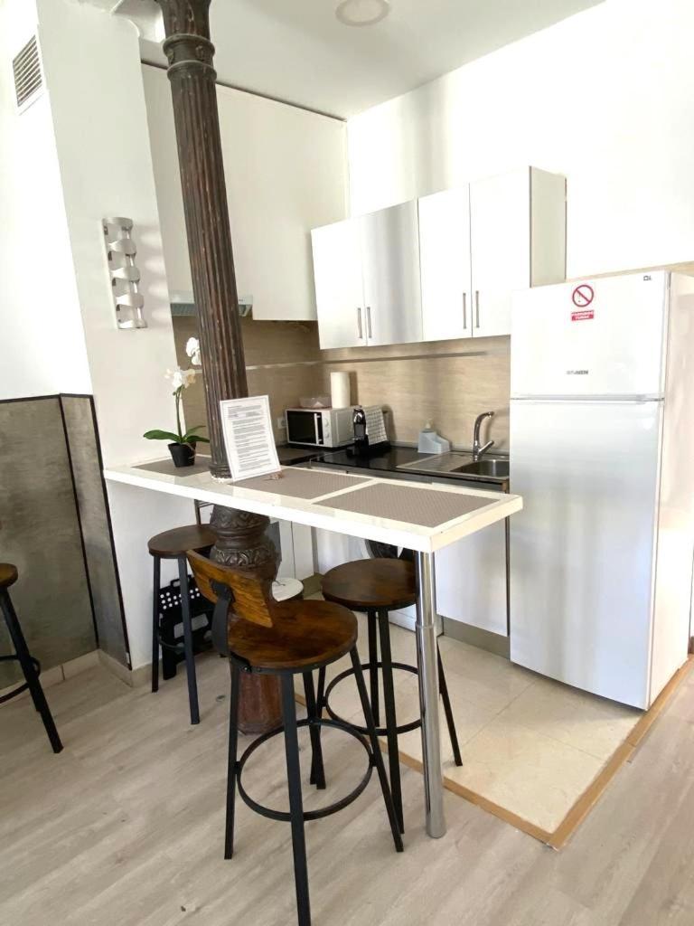 Apartamento En El Centro De Madrid!! Eksteriør billede